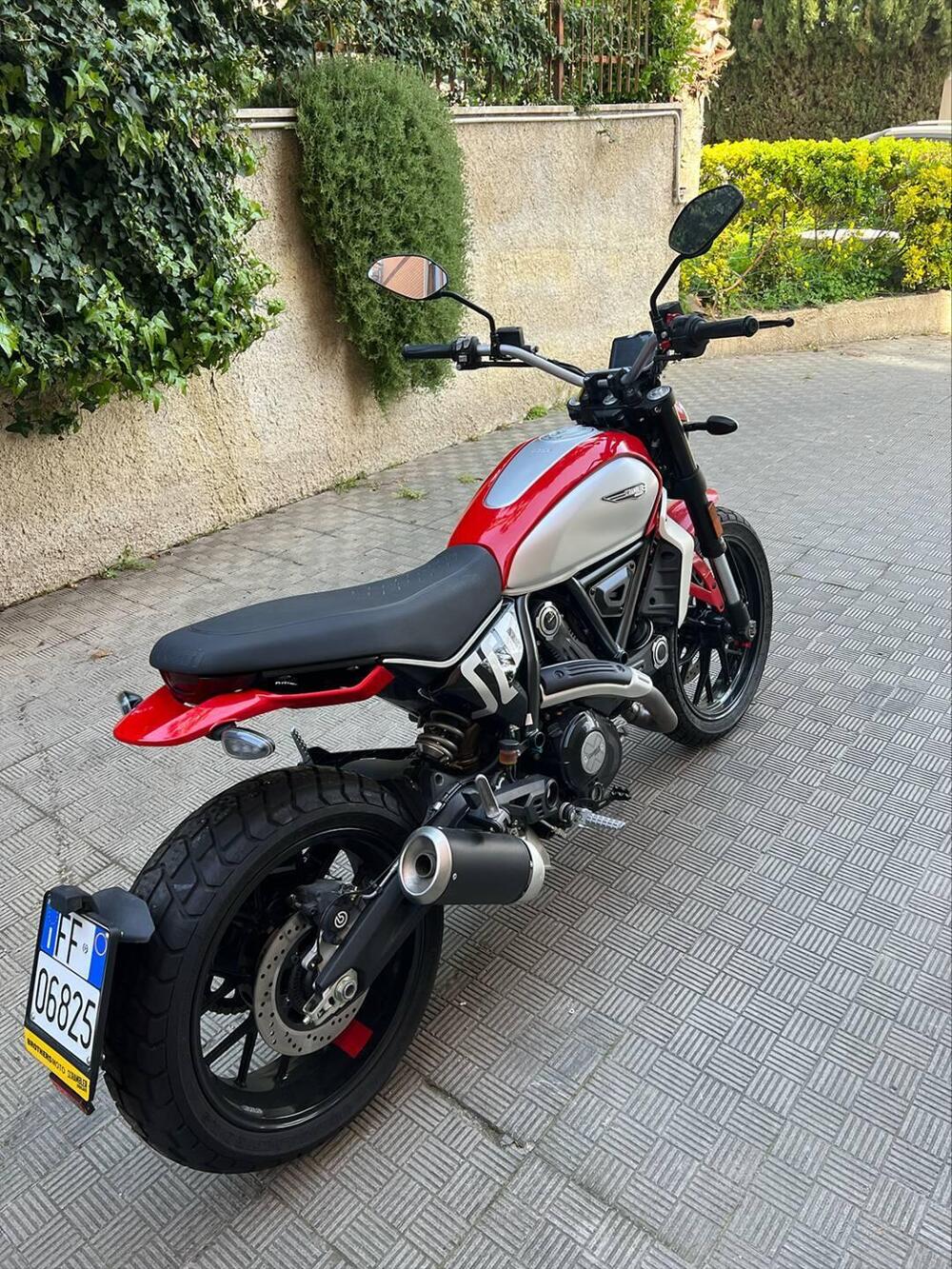 Ducati Scrambler 800 Icon (2023 - 24) (4)