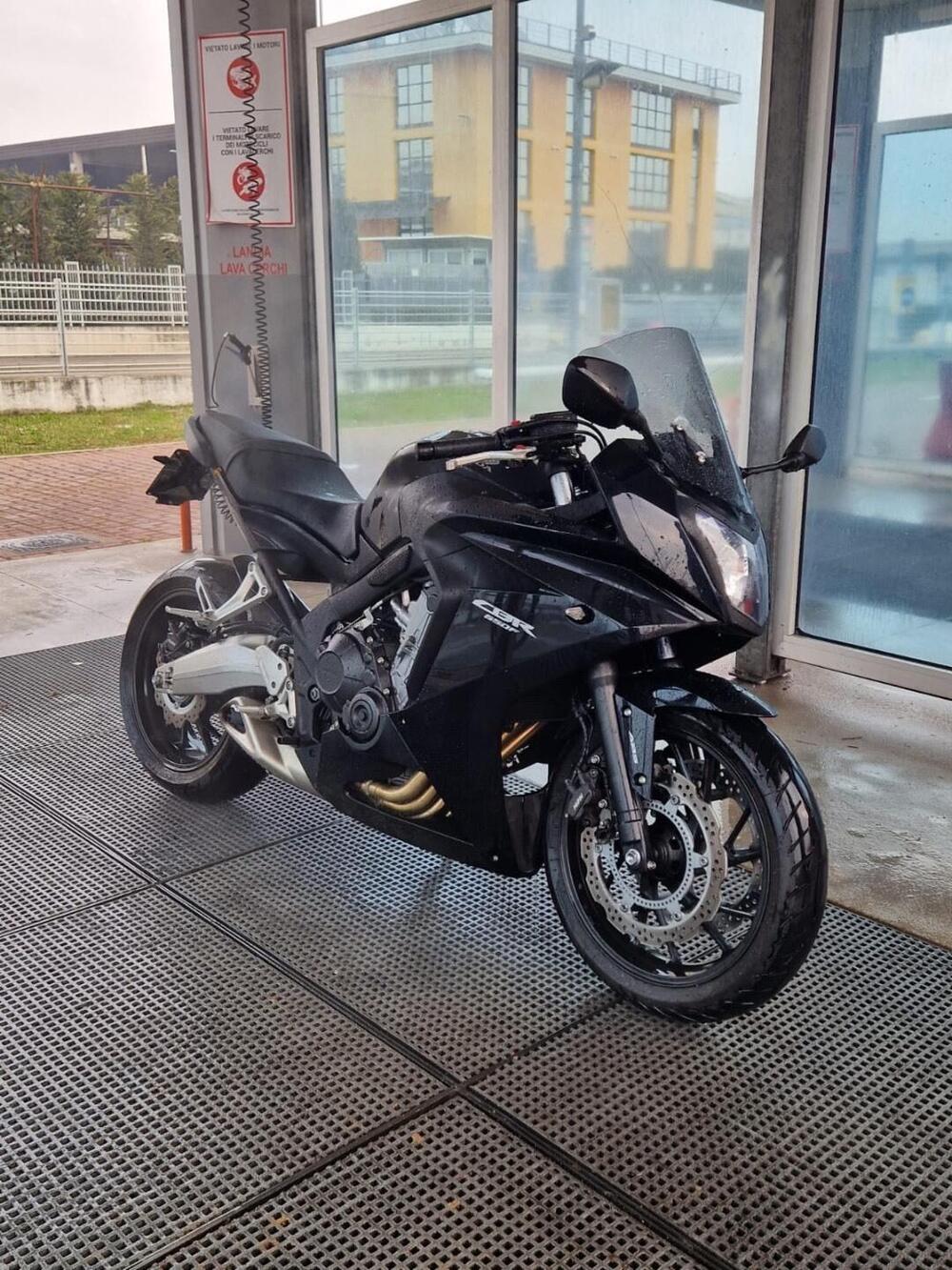 Honda CBR 650 F ABS (2014 - 17) (2)