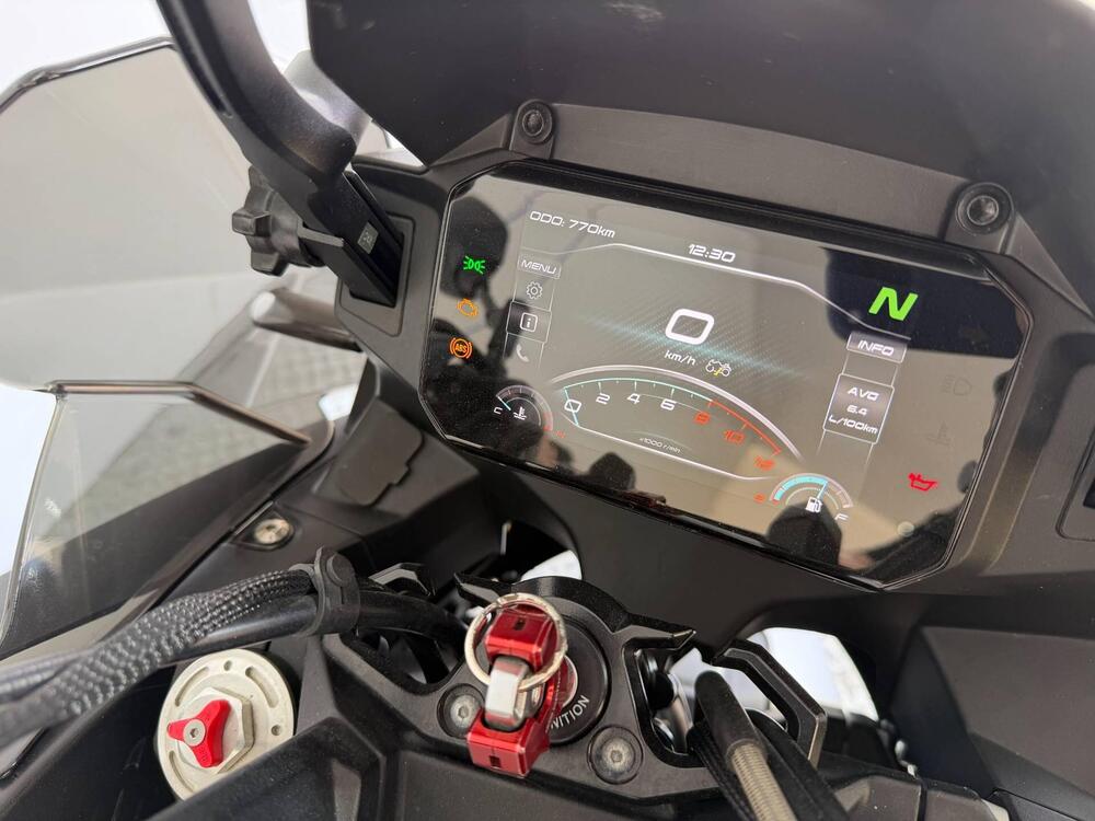 CFMOTO 700MT (2024 - 26) (4)