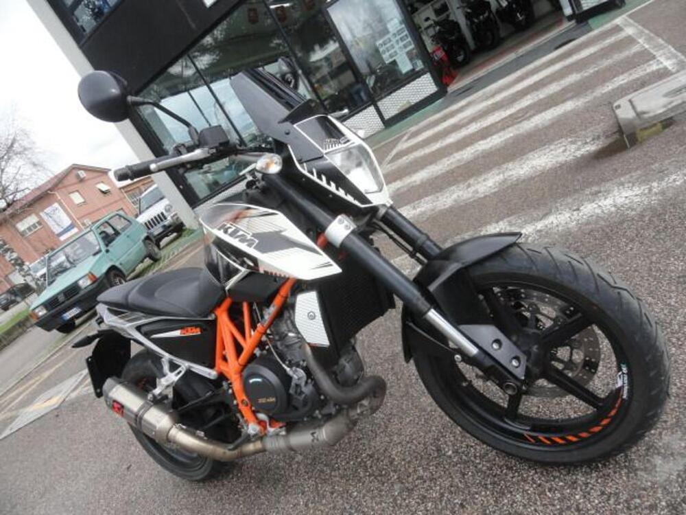 KTM 690 Duke (2012 - 16) (2)