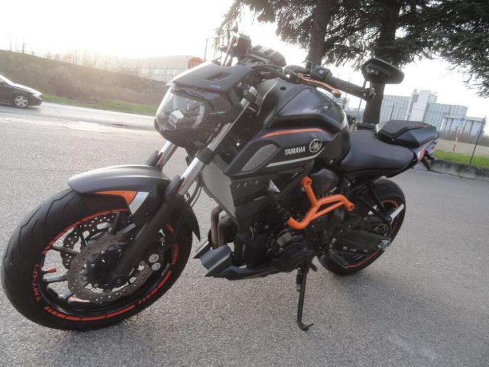 Yamaha MT-07 (2018 - 20) (4)