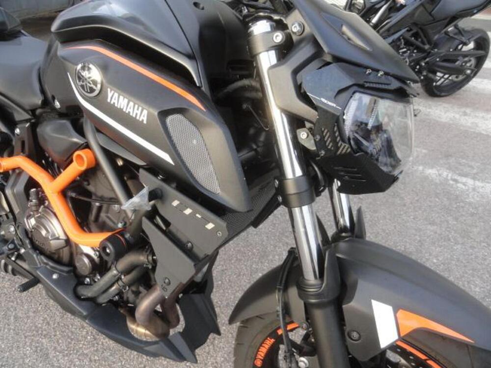 Yamaha MT-07 (2018 - 20) (10)