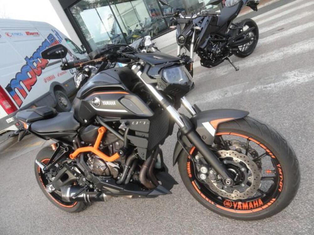Yamaha MT-07 (2018 - 20) (2)
