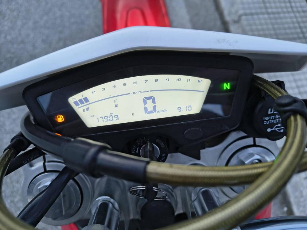 Swm RS 125 R (2021 - 23) (4)
