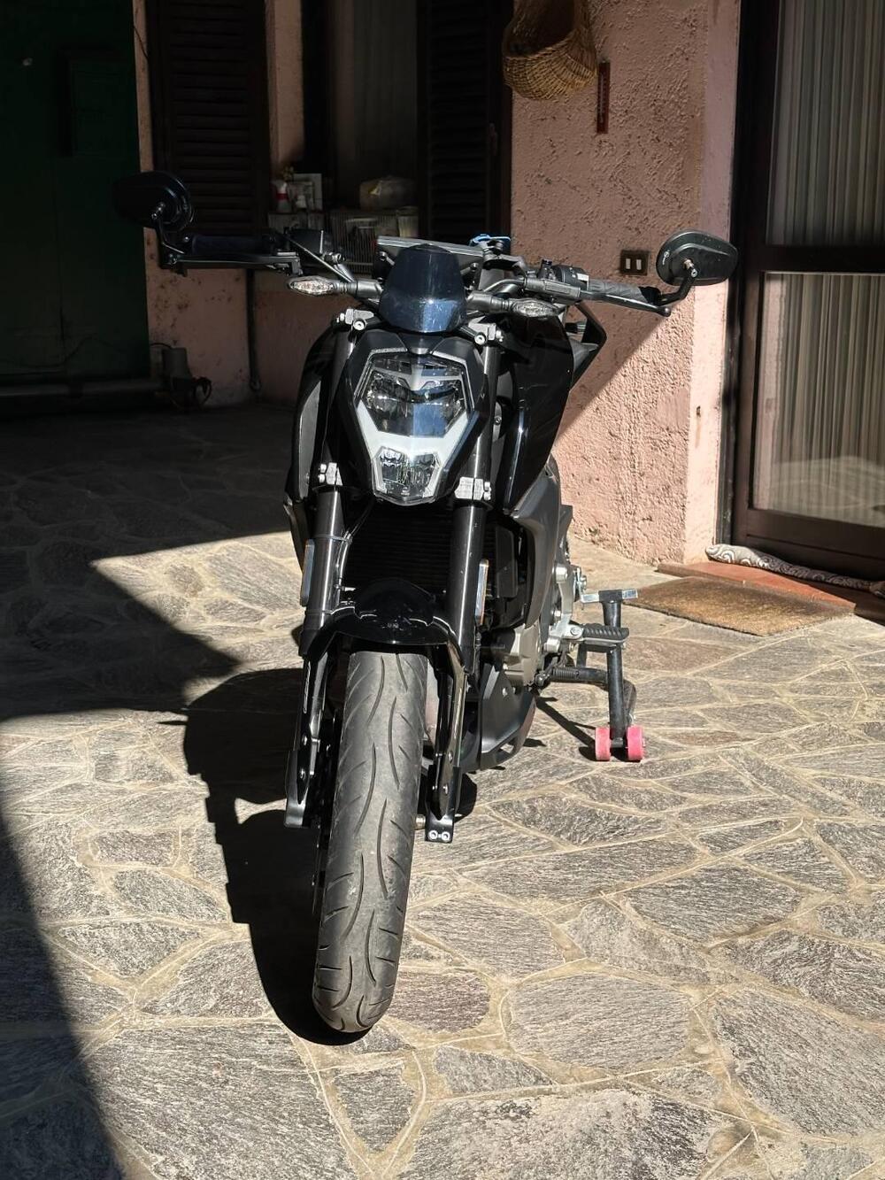 CFMOTO 300NK (2021 - 26) (2)