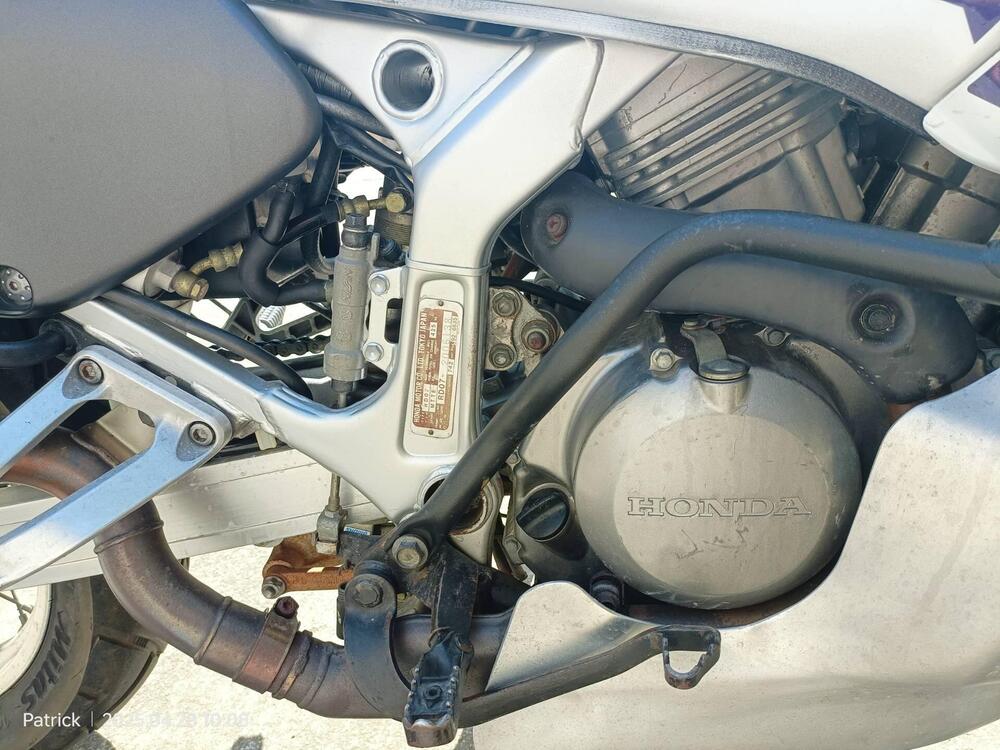 Honda Africa Twin XRV 750 (1993 - 95) (3)