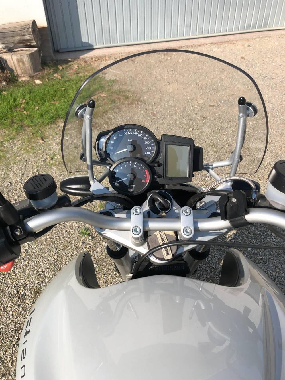 Bmw R 1200 R (2006 - 11) (7)