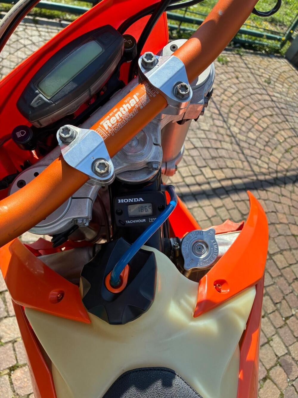 KTM 125 EXC (2012) (6)