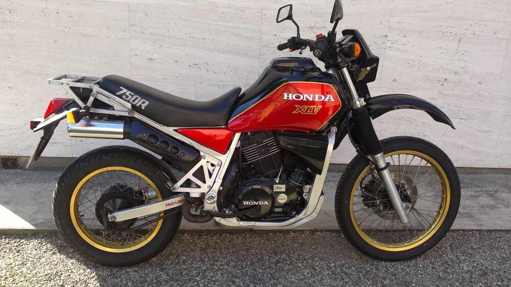 Honda XLV 750 R