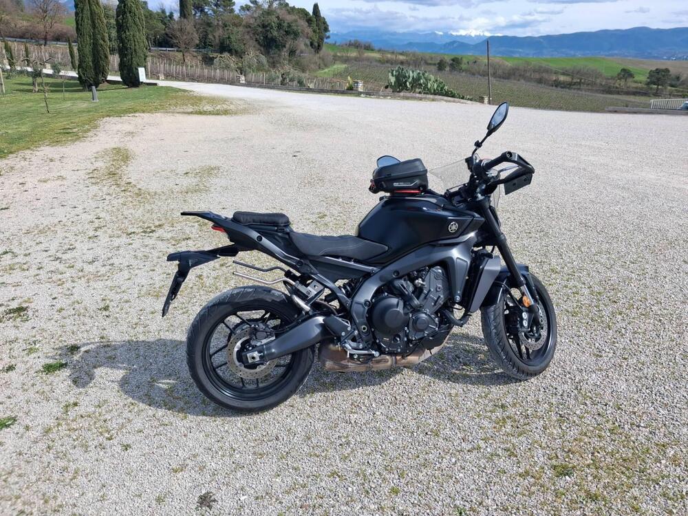 Yamaha MT-09 Y-AMT (2024 - 26) (3)