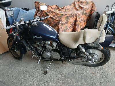 Honda VF750 CUSTOM d'epoca