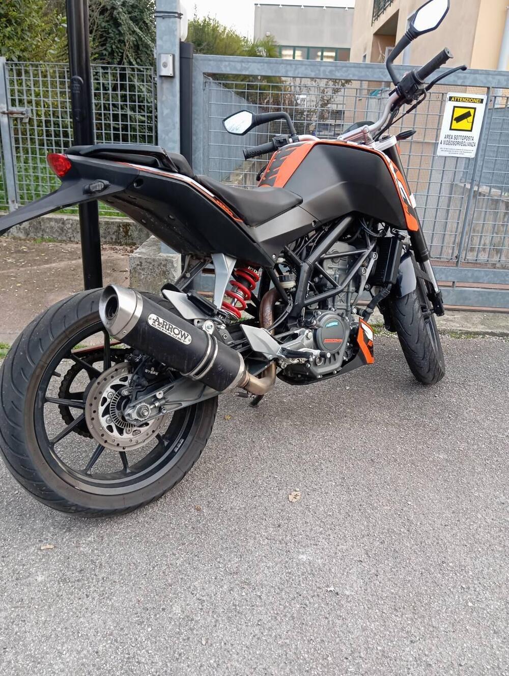 KTM 125 Duke ABS (2013 - 16) (2)