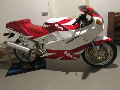 Bimota YB 10 biposto d'epoca