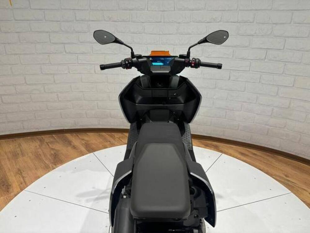 Bmw CE 04 (2021 - 25) (8)