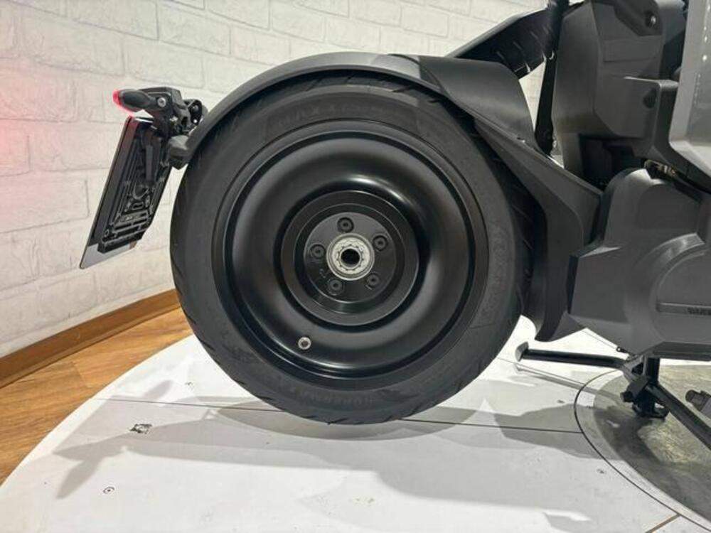 Bmw CE 04 (2021 - 25) (15)