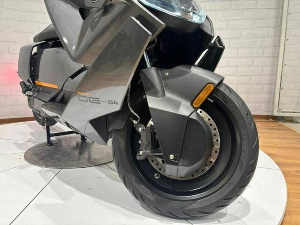 Bmw CE 04 (2021 - 25) (17)