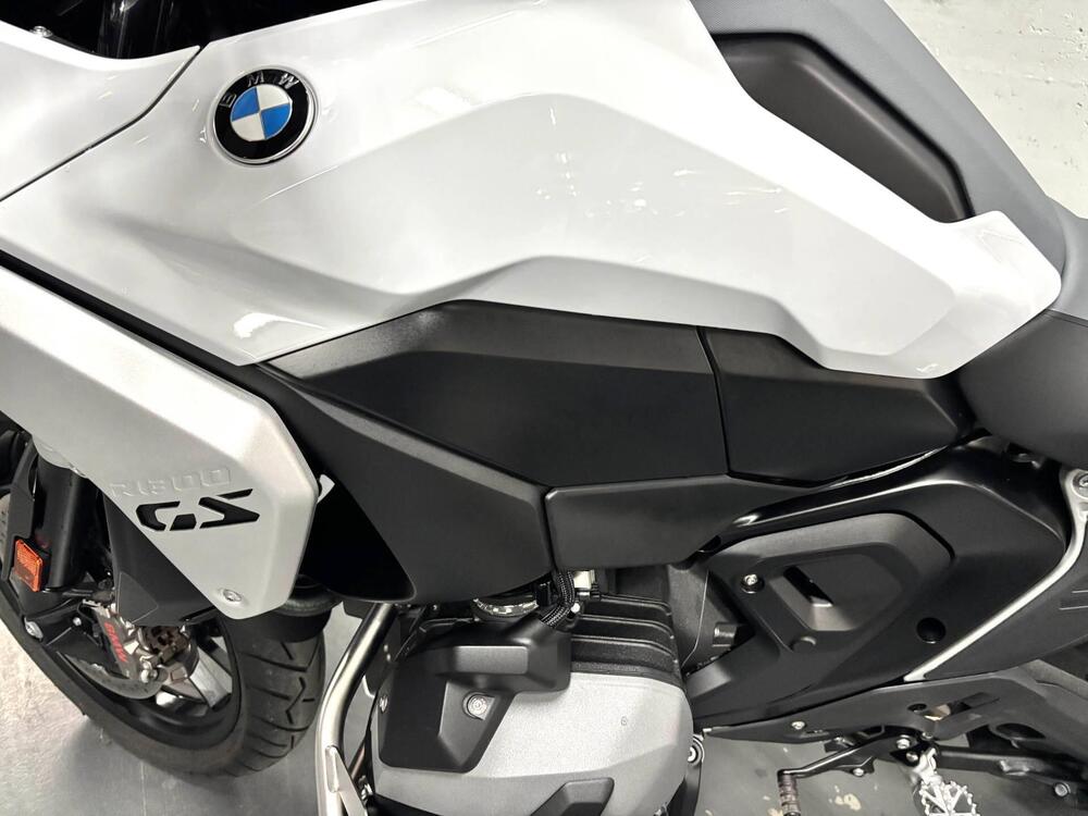 Bmw R 1300 GS (2023 - 26) (3)