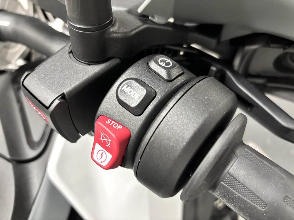 Bmw R 1300 GS (2023 - 26) (6)