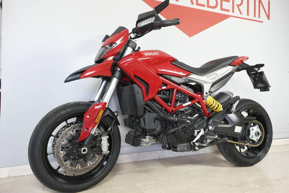 Ducati Hypermotard 939 (2016 - 18) (4)