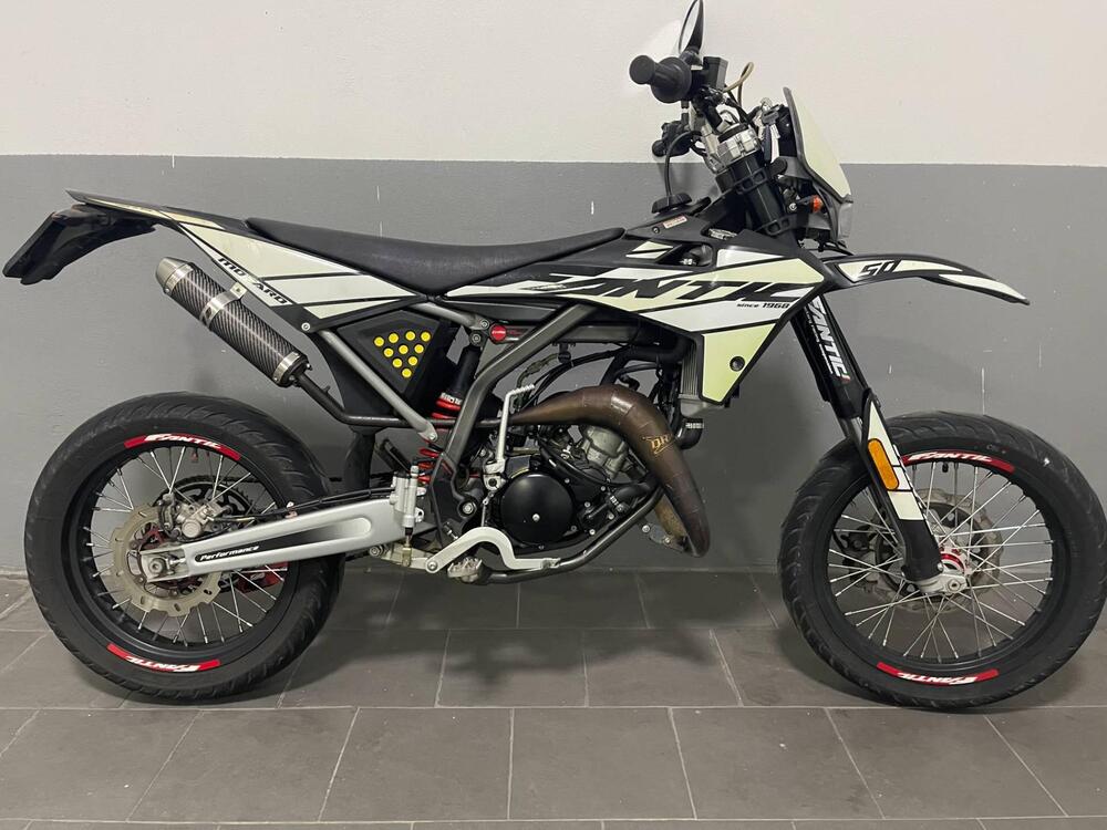 Fantic Motor Motard 50 M Performance 2t (2019) (2)