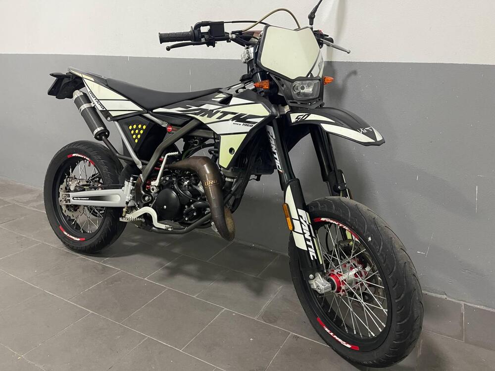 Fantic Motor Motard 50 M Performance 2t (2019) (3)