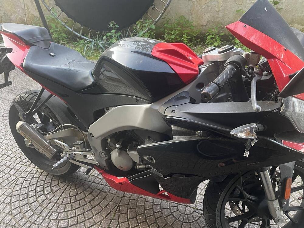 Aprilia RS4 50 (2011 - 17) (6)