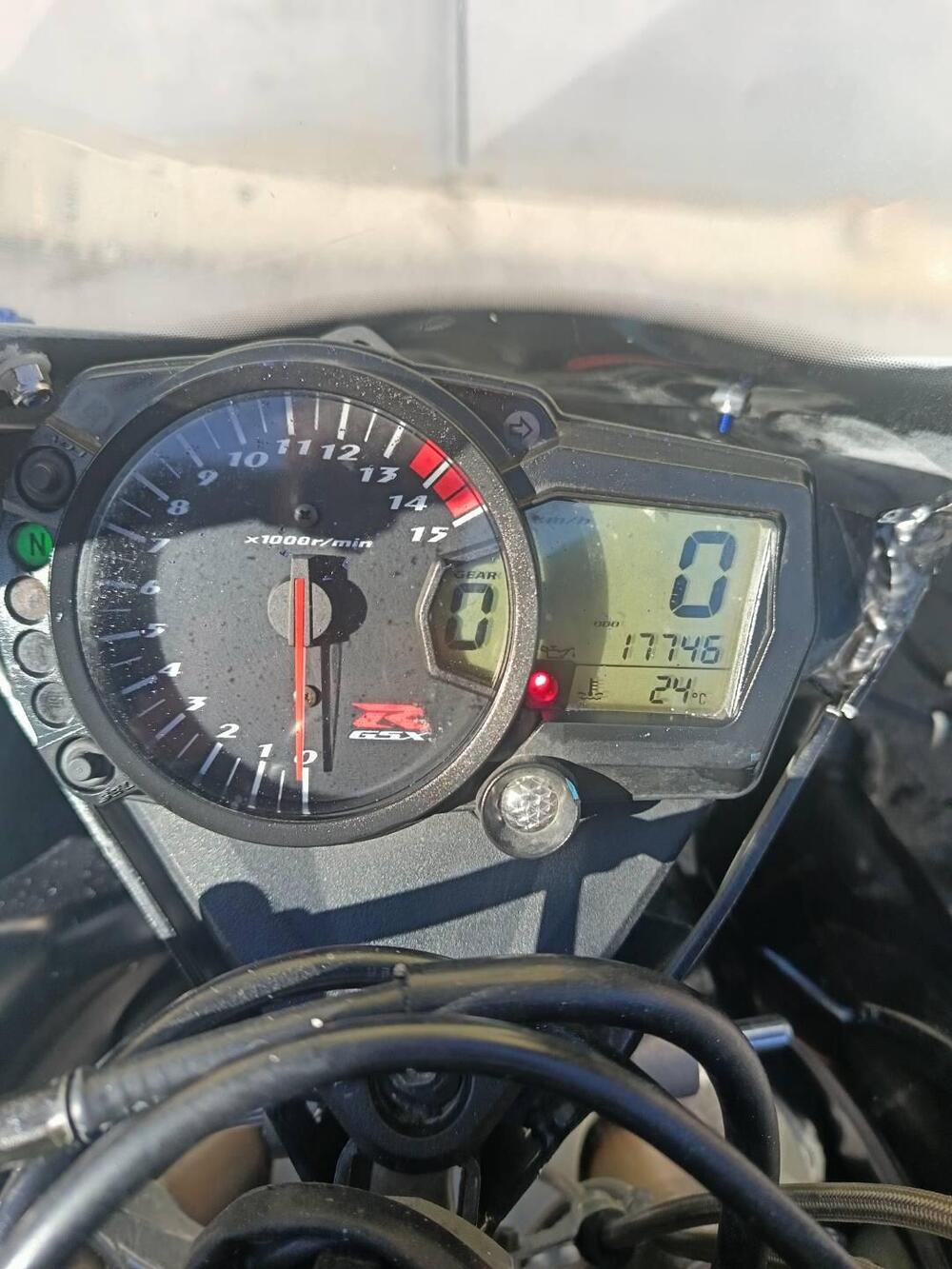 Suzuki GSX-R1000 (2005 - 06) (11)