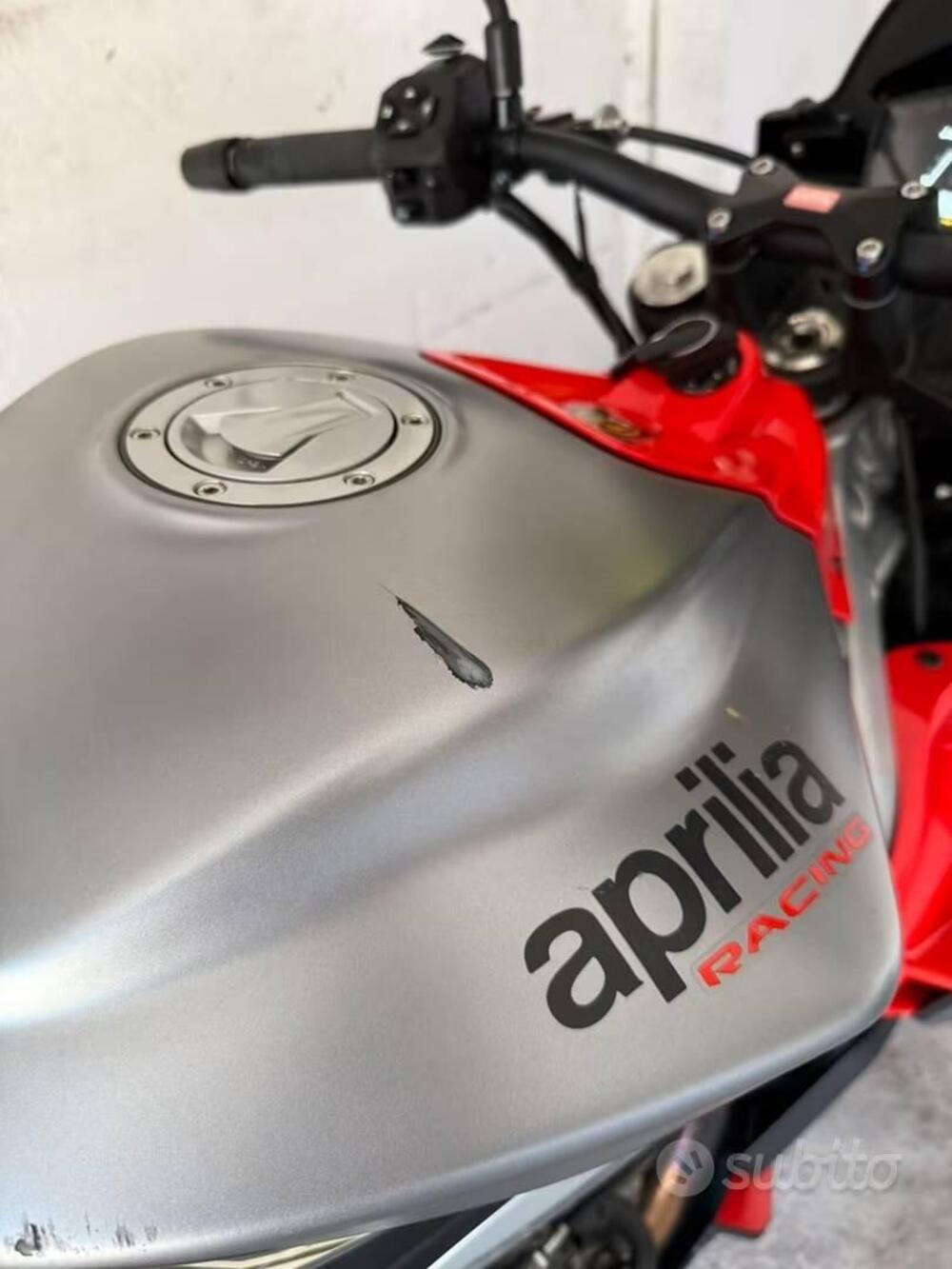 Aprilia Tuono 660 Factory (2022 - 24) (4)