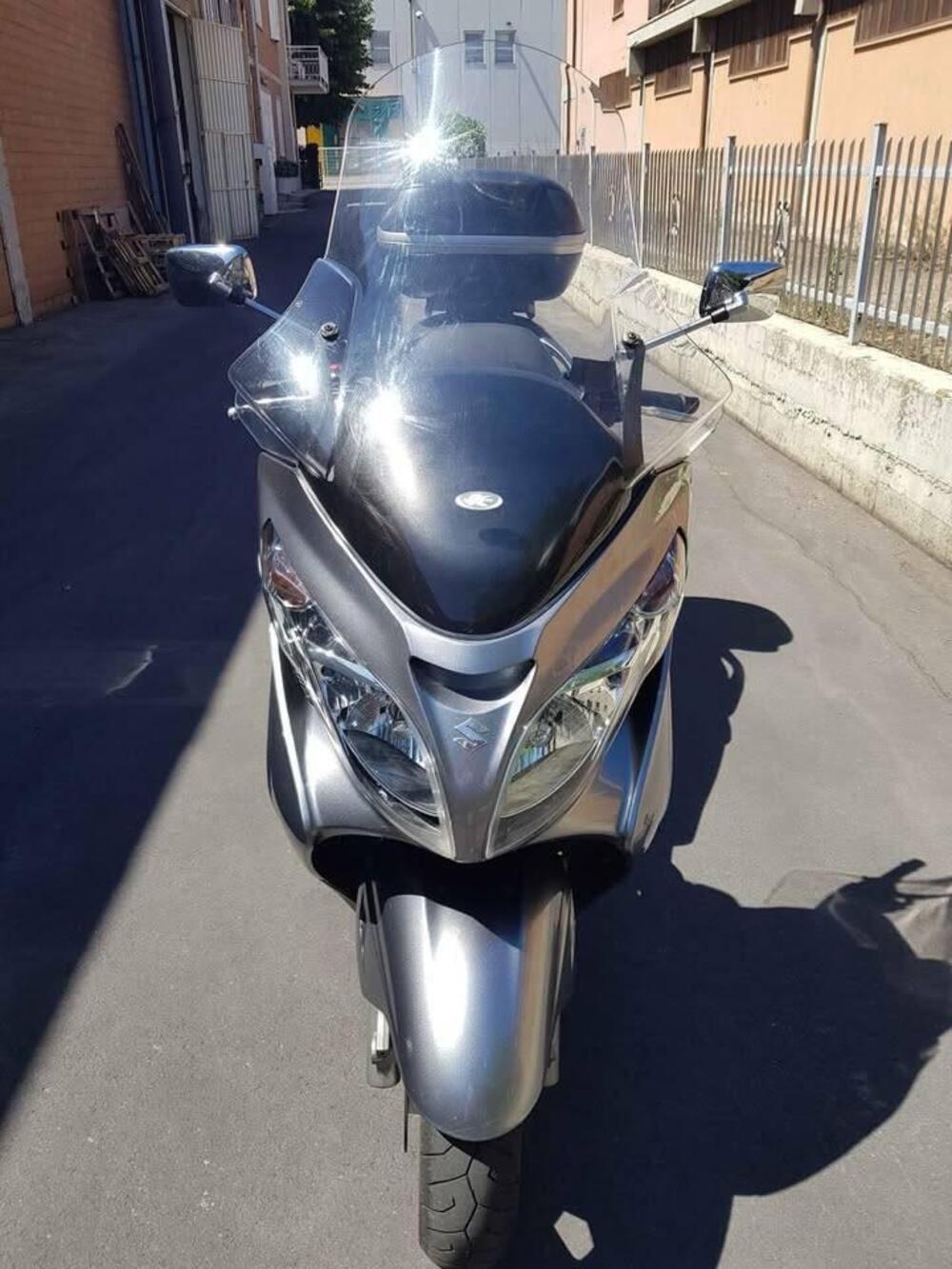 Suzuki Burgman AN 400 R (2003) (3)