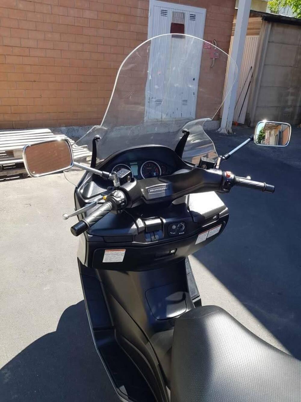 Suzuki Burgman AN 400 R (2003) (5)