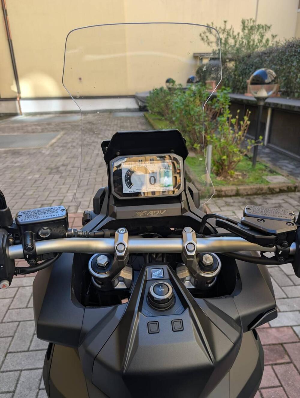 Honda X-ADV 750 DCT (2021 - 24) (2)