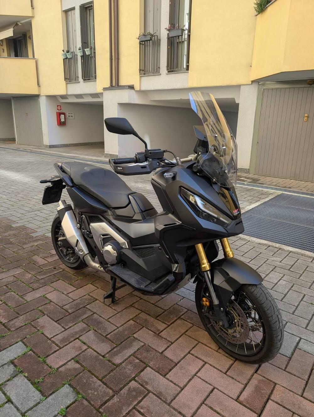 Honda X-ADV 750 DCT (2021 - 24) (5)