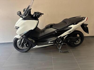 Yamaha T-Max 560 (2020 - 21) usata