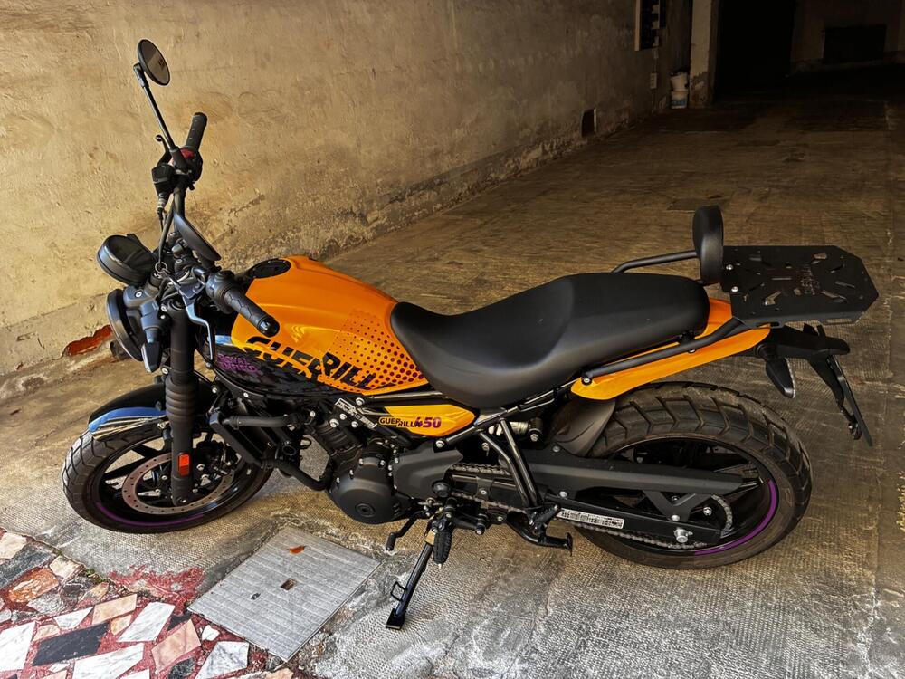 Royal Enfield Guerrilla 450 (2024 - 26) (2)