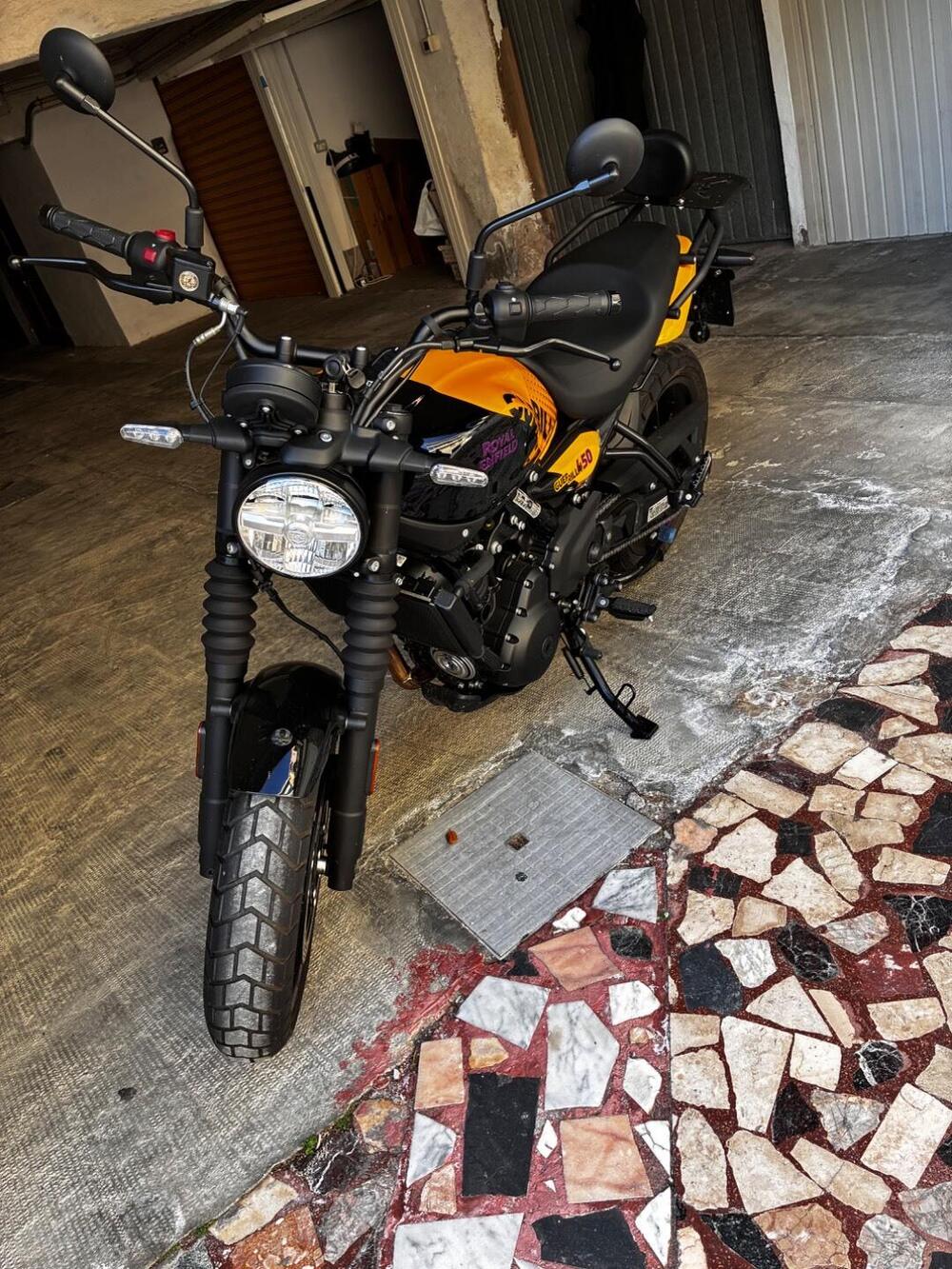 Royal Enfield Guerrilla 450 (2024 - 26) (3)