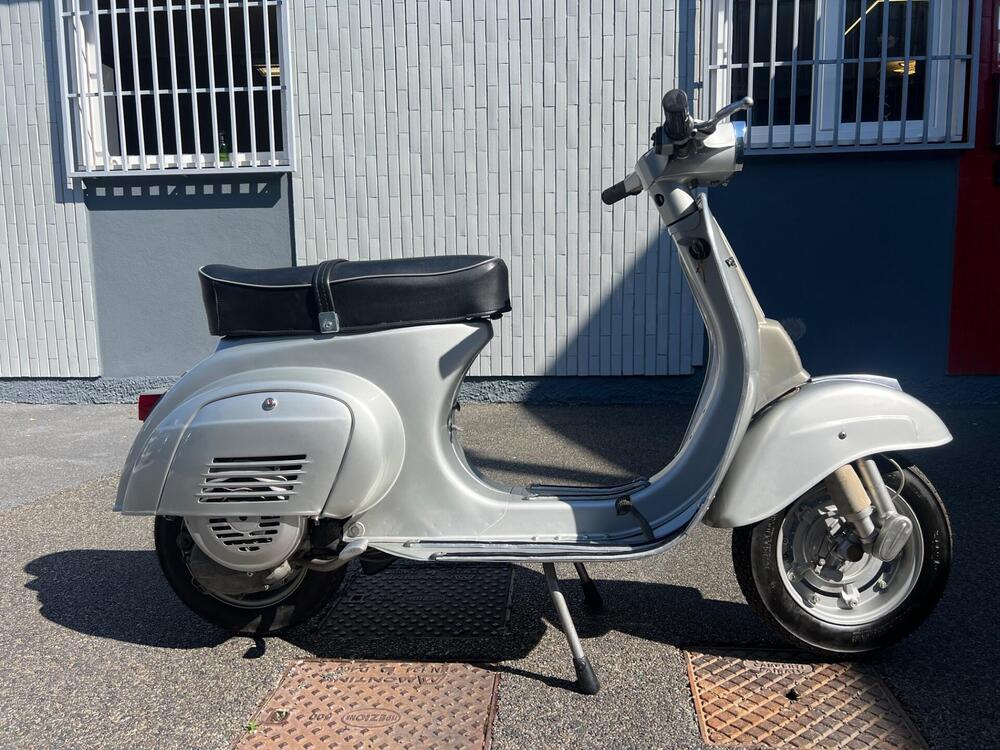 Vespa 50 Special (2)