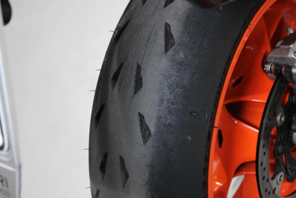 KTM 890 SMT (2023 - 25) (7)