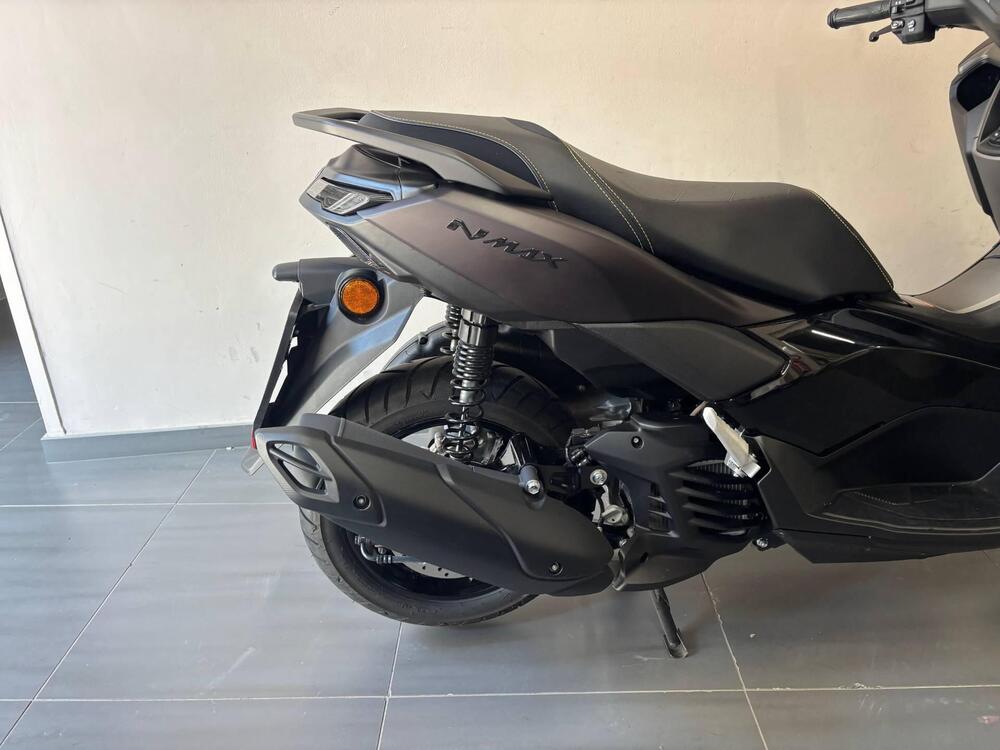 Yamaha N-Max 125 Tech Max (2025 - 26) (8)