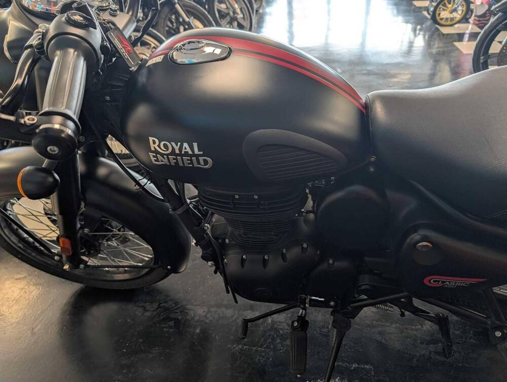 Royal Enfield Classic 350 (2021 - 26) (7)