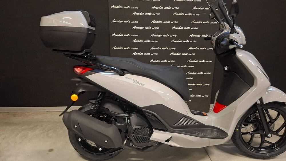 Swm C-Fly 125 (2026) (4)