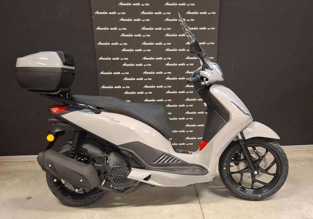 Swm C-Fly 125 (2026) (2)