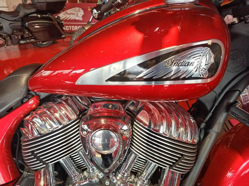 Indian Chieftain 1890 Dark Horse (2021 - 25) (2)