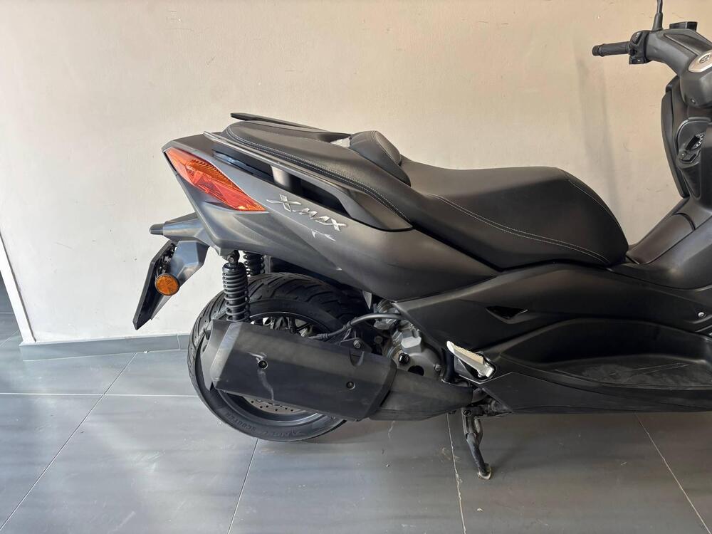 Yamaha X-Max 300 ABS (2017 - 20) (8)