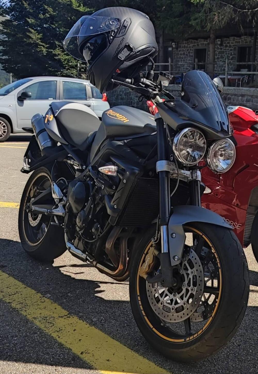 Triumph Street Triple R (2009 - 12) (3)