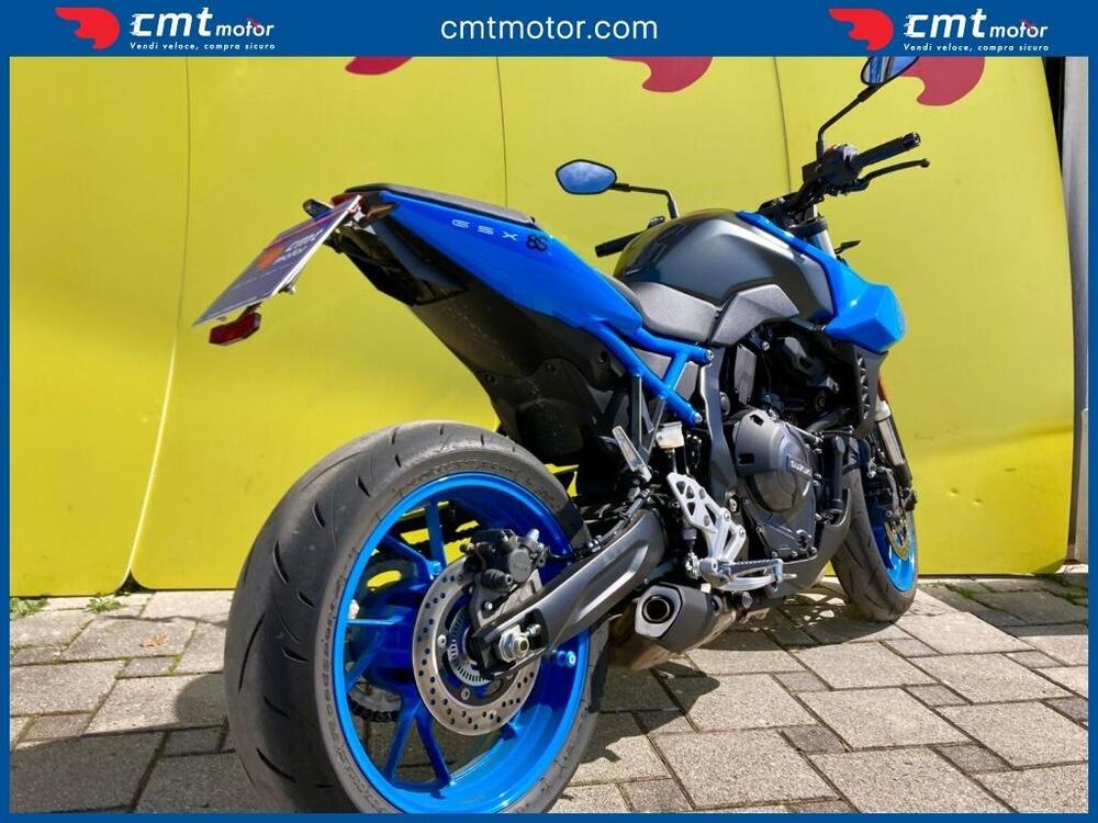 Suzuki GSX-8S (2023 - 24) (4)