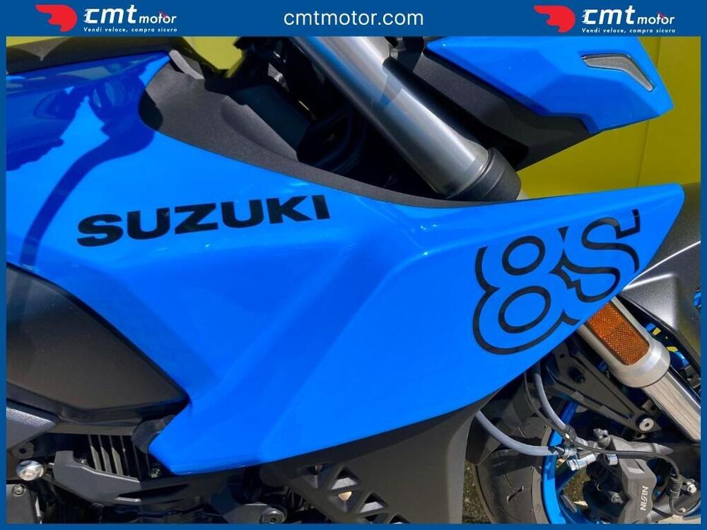 Suzuki GSX-8S (2023 - 24) (7)