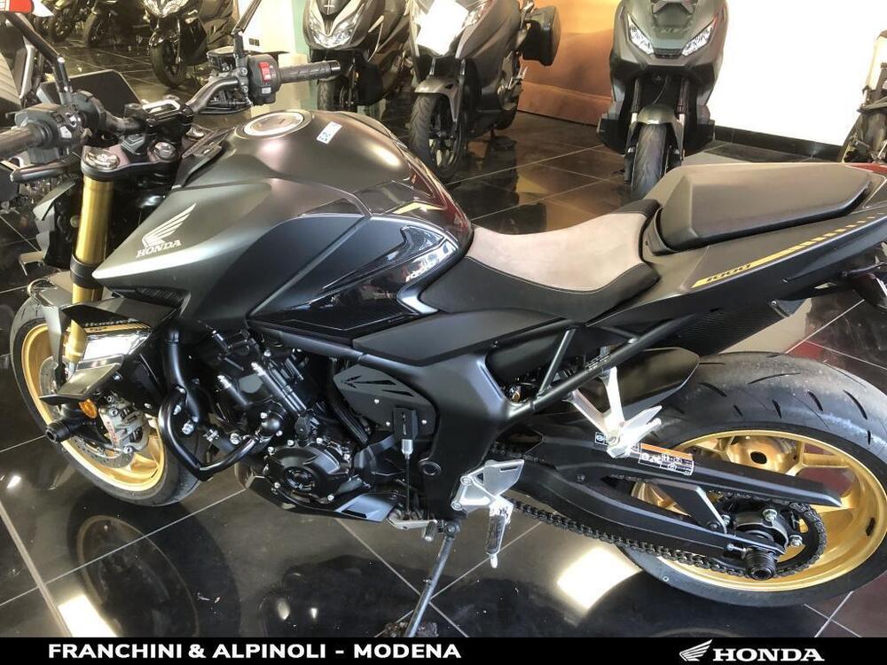 Honda CB 1000 Hornet SP (2025 - 26) (3)