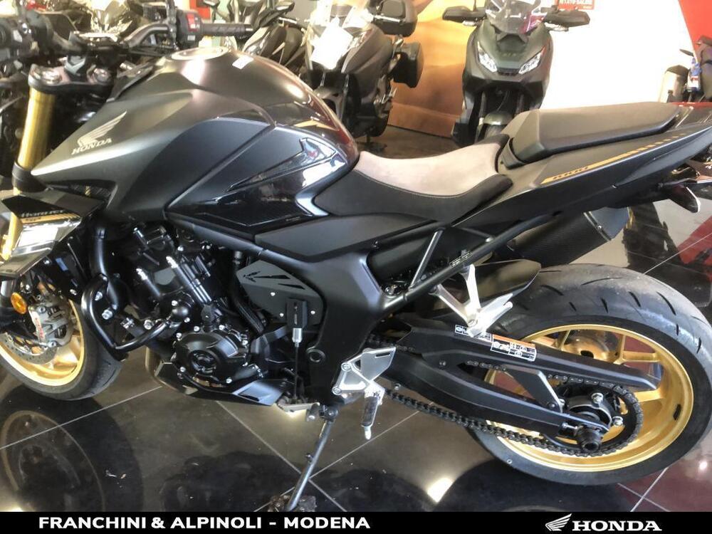 Honda CB 1000 Hornet SP (2025 - 26) (10)