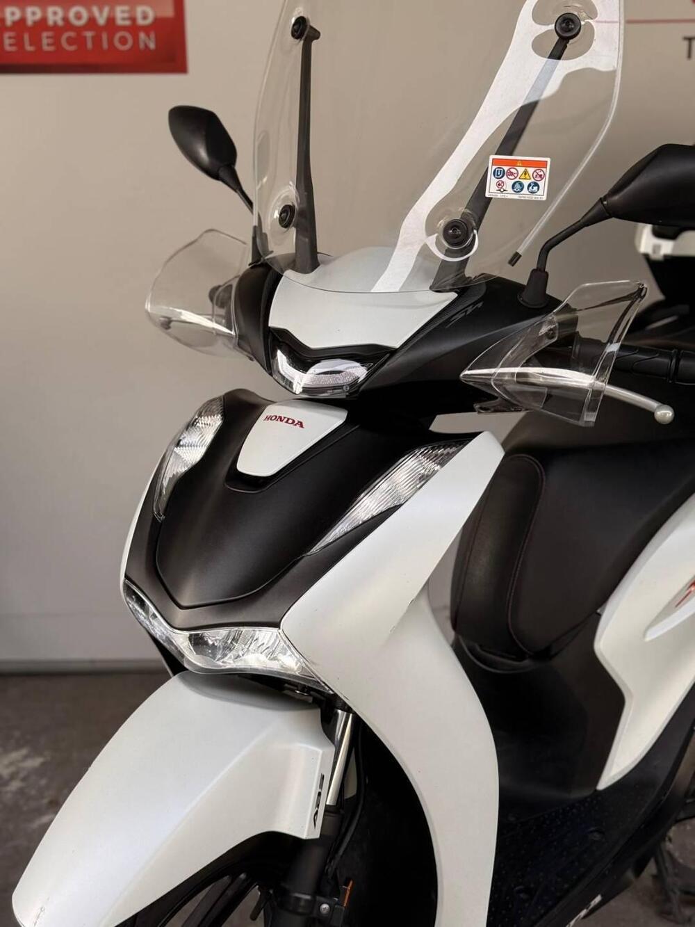 Honda SH 125i Sport (2024 - 25) (7)