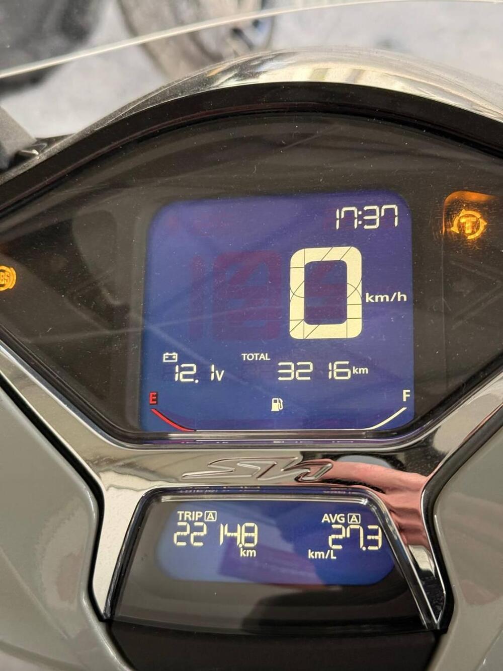 Honda SH 150i (2024 - 25) (4)